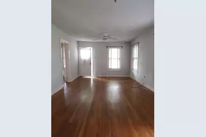 910 E 13th, Austin, TX 78702 - Photo 6