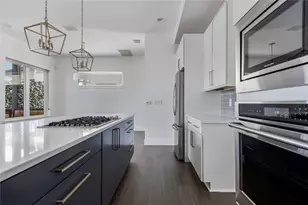 5006 Pecan Springs Rd, Austin, TX 78723 - Photo 16