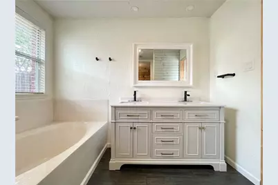 1060 W South Street, Leander, TX 78641 - Photo 14