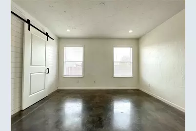 1060 W South Street, Leander, TX 78641 - Photo 12