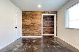 1060 W South St, Leander, TX 78641 - Photo 18