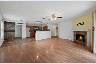 106 Bennett Cove, Hutto, TX 78634 - Photo 10