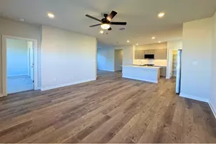 13411 Derby Ride Dr, Buda, TX 78610 - Photo 4