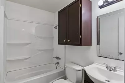 302 Harris Street, Smithville, TX 78957 - Photo 22