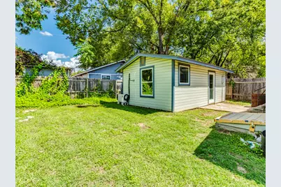 2314 Santa Rosa Street, Austin, TX 78702 - Photo 20