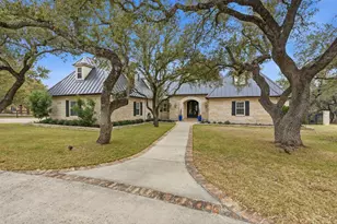 3118 La Ventana Pkwy, Driftwood, TX 78619 - Photo 2