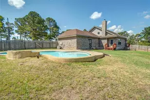 296 Makaha Dr, Bastrop, TX 78602 - Photo 26