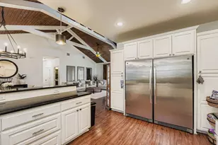 296 Makaha Dr, Bastrop, TX 78602 - Photo 14