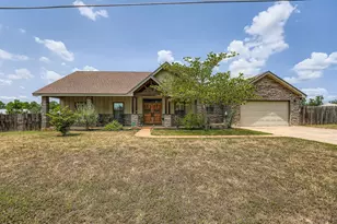 296 Makaha Dr, Bastrop, TX 78602 - Photo 2