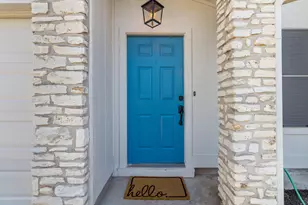 11131 Henge Dr, Austin, TX 78759 - Photo 2