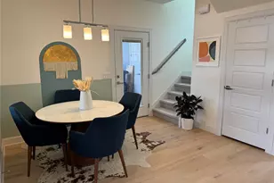 1125 Saucedo St, Austin, TX 78721 - Photo 14