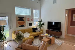 1125 Saucedo St, Austin, TX 78721 - Photo 12