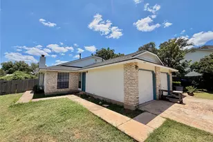 2305 Whitlow Cove, Round Rock, TX 78681 - Photo 12