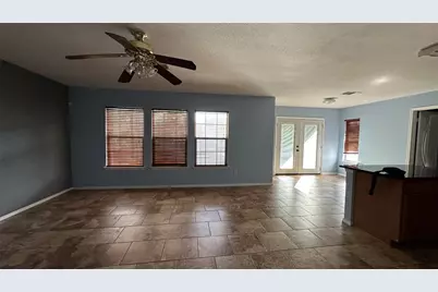 13105 Lofton Cliff Drive, Del Valle, TX 78617 - Photo 8