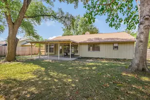 1602 E Messick Loop, Round Rock, TX 78681 - Photo 18