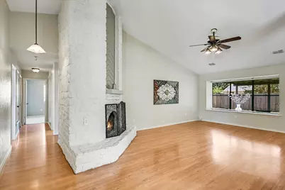 1602 E Messick Loop, Round Rock, TX 78681 - Photo 6