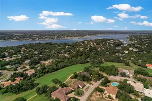 302 Seawind St, Lakeway, TX 78734 - Photo 2