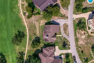 302 Seawind St, Lakeway, TX 78734 - Photo 28