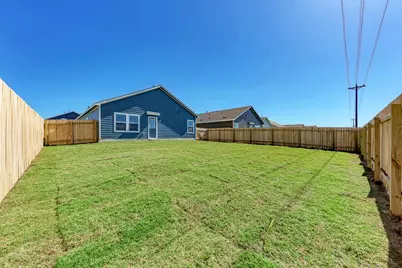 611 Halfmoon Drive, Lockhart, TX 78644 - Photo 26