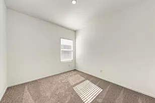 611 Halfmoon Dr, Lockhart, TX 78644 - Photo 22