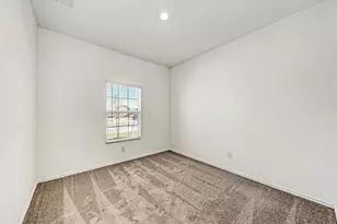 611 Halfmoon Dr, Lockhart, TX 78644 - Photo 18