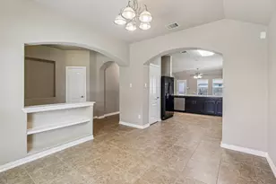 109 Mollie Dr, Hutto, TX 78634 - Photo 8