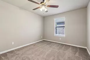 109 Mollie Dr, Hutto, TX 78634 - Photo 24