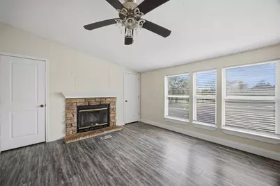 180 Quail Ridge Drive, Kyle, TX 78640 - Photo 18