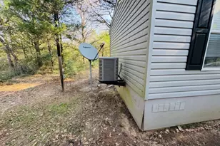 1575 County Road B Rd, Lexington, TX 78947 - Photo 26