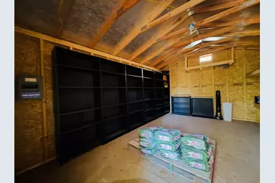 1575 County Road B Road, Lexington, TX 78947 - Photo 32