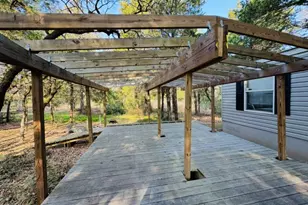 1575 County Road B Rd, Lexington, TX 78947 - Photo 24