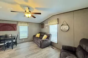 1575 County Road B Rd, Lexington, TX 78947 - Photo 6