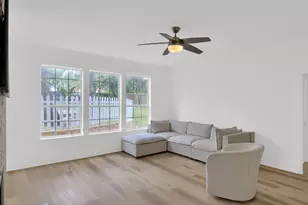6001 Sierra Arbor Ct, Austin, TX 78759 - Photo 10