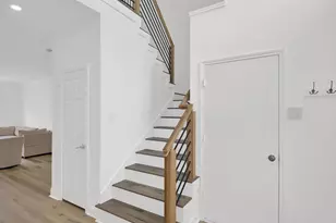 6001 Sierra Arbor Ct, Austin, TX 78759 - Photo 8