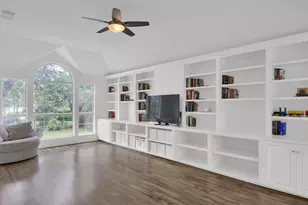 6001 Sierra Arbor Ct, Austin, TX 78759 - Photo 32