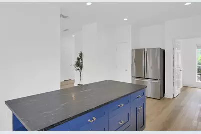 6001 Sierra Arbor Court, Austin, TX 78759 - Photo 16