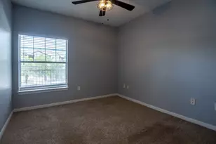 2320 Gracy Farms Ln, Austin, TX 78758 - Photo 10