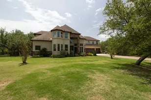 3696 Co Rd 207, Liberty Hill, TX 78642 - Photo 40