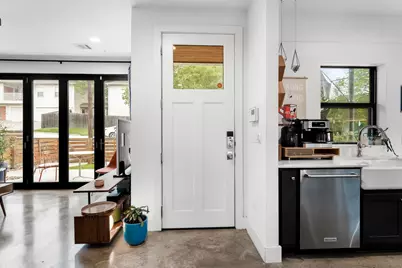 2311 E 18th Street, Austin, TX 78702 - Photo 10