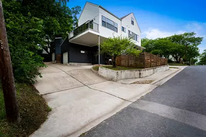 2311 E 18th Street, Austin, TX 78702 - Photo 34