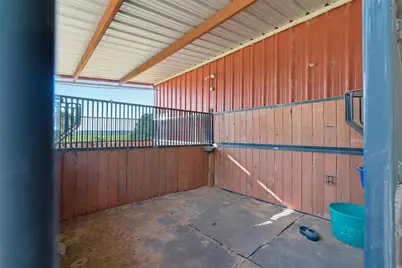 8731 Sh 79 Highway, Milano, TX 76556 - Photo 30