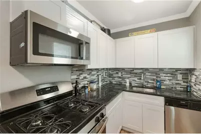 204 E 30th Street #102, Austin, TX 78705 - Photo 4