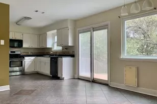 8407 Spring Valley Dr, Austin, TX 78736 - Photo 14