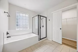 910 Port Daniel Dr, Leander, TX 78641 - Photo 8