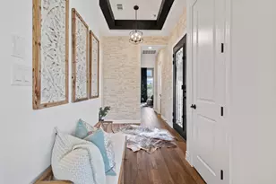 925 Indian Hawthorne Dr, Georgetown, TX 78628 - Photo 4