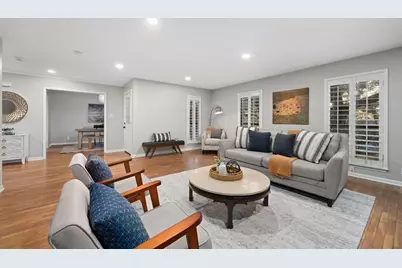 2411 Lost Creek Boulevard, Austin, TX 78746 - Photo 12