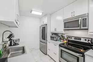 5801 Thunderbird St, Lago Vista, TX 78645 - Photo 14