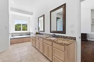 409 Beardsley Ln, Austin, TX 78746 - Photo 14