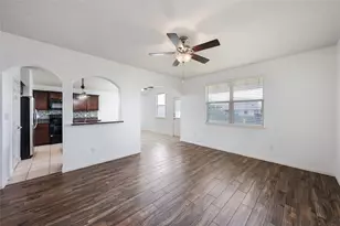 13316 Nelson Houser St, Manor, TX 78653 - Photo 4