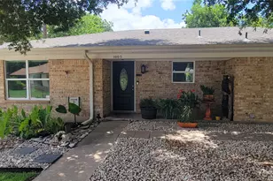 1005 George St, Taylor, TX 76574 - Photo 2